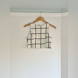 Black and white windowpane crop top, size Small